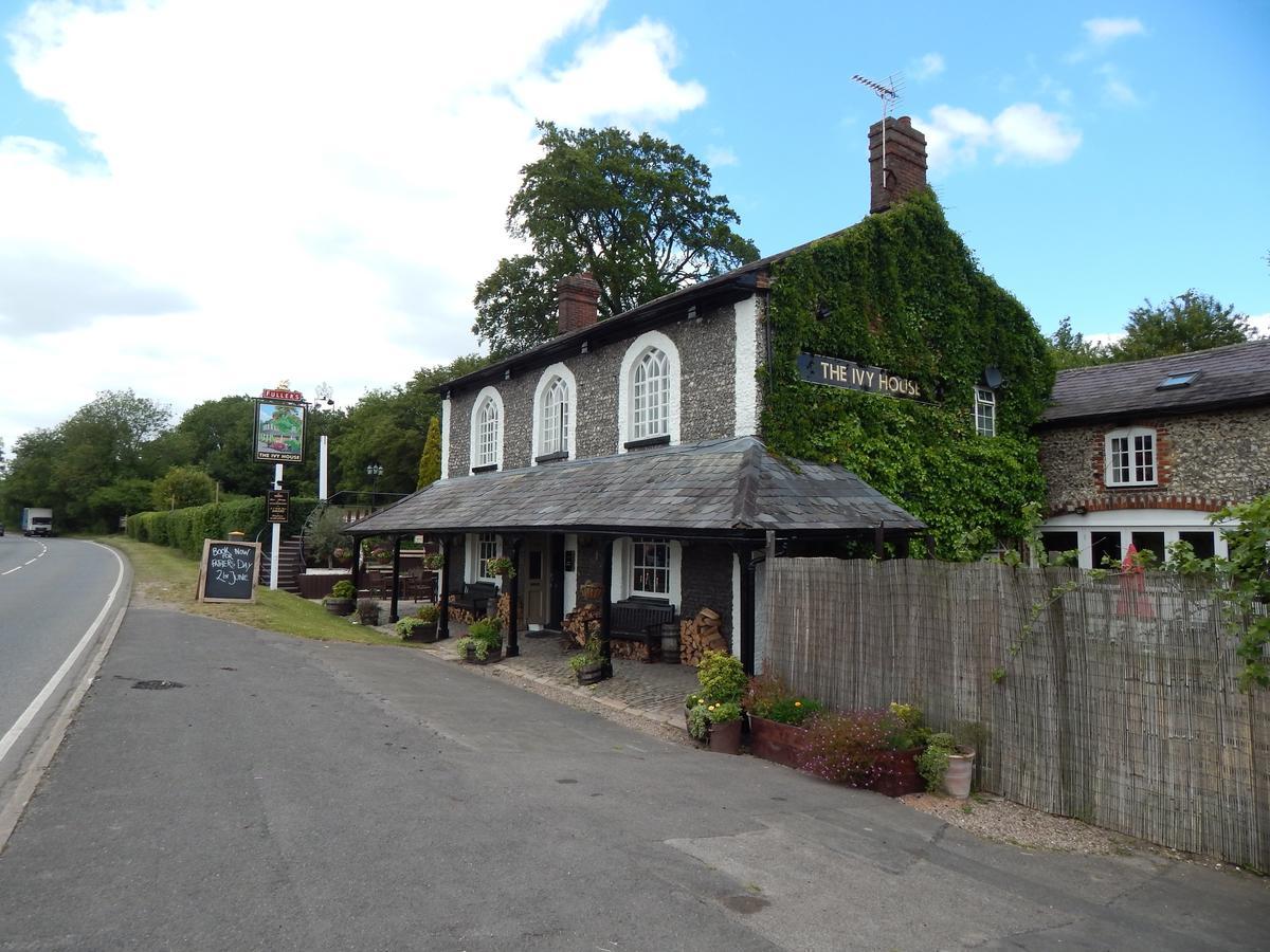 เดอะ ไอวี่ เฮาส์ Hotel Chalfont St Giles ภายนอก รูปภาพ