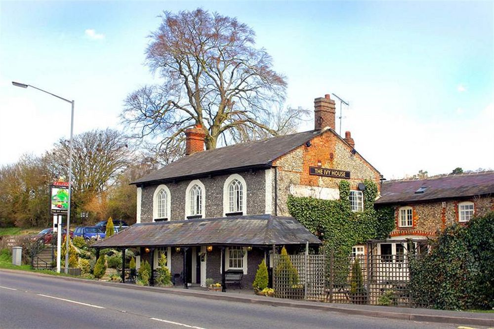 เดอะ ไอวี่ เฮาส์ Hotel Chalfont St Giles ภายนอก รูปภาพ